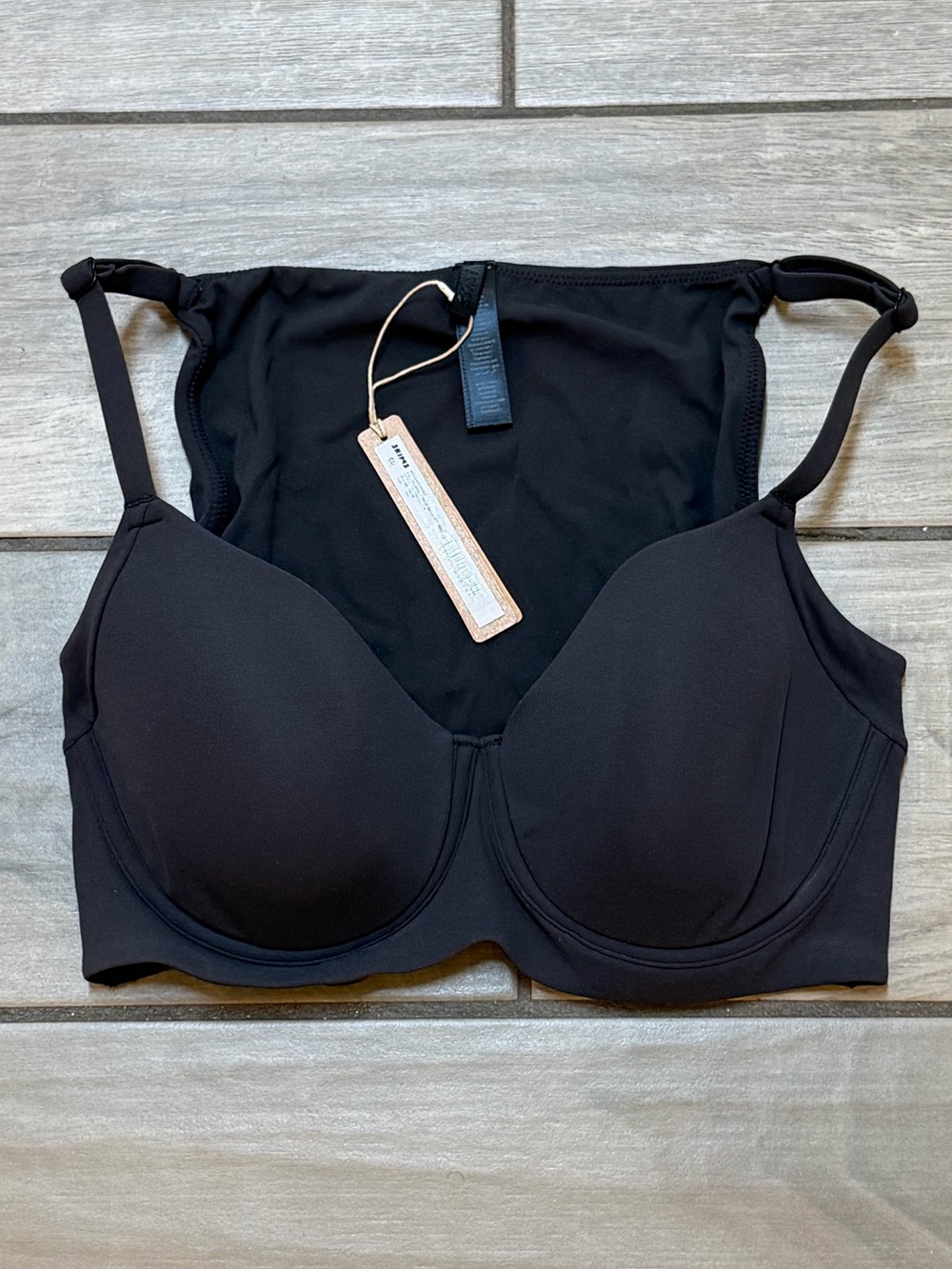 SKIMS Fits Everybody Full Coverage Back Smoother Bra Onyx
